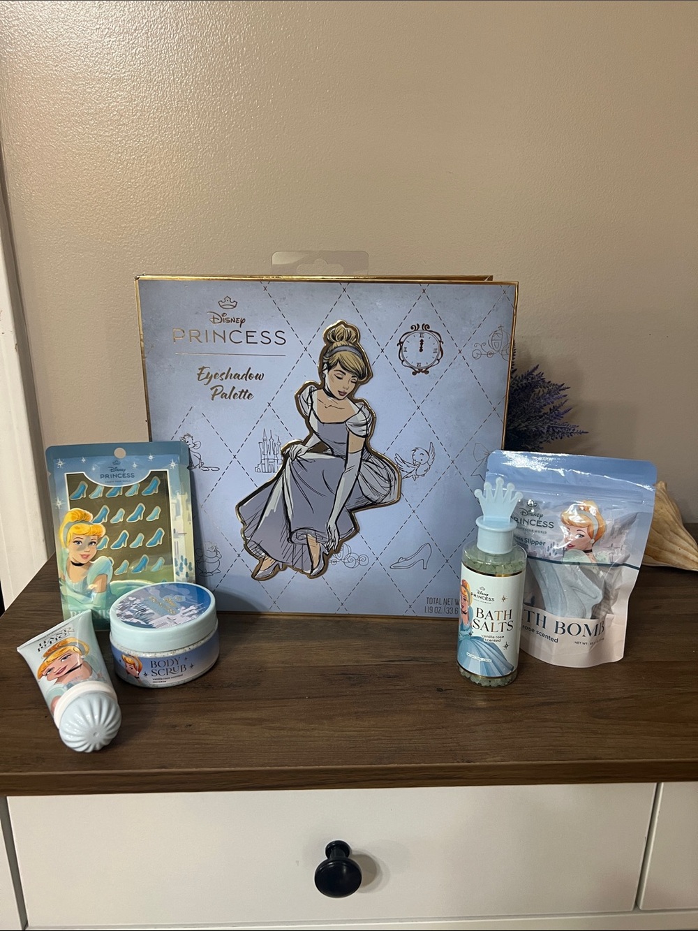 Disney Cinderella 6 pc Gift Set